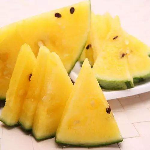 上体吃瓜,揭秘娱乐圈的甜蜜与苦涩