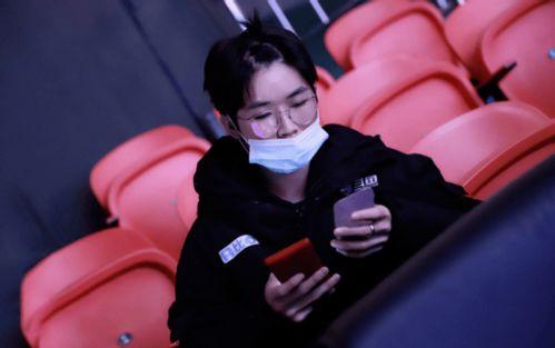 吃瓜神豪,网络红人的崛起与影响力